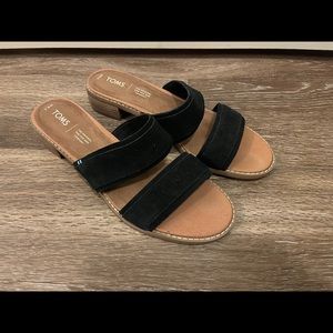 Toms Slip on Sandals